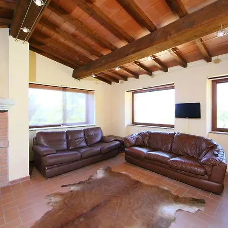Chianaiola Sleeps 10 Pool Air Con Wifi Nyaraló Ficulle